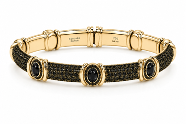GOLD AND DIAMOND CURB BRACELET